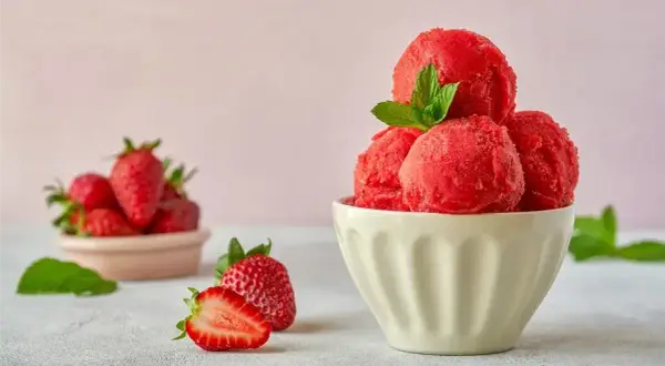 Domowy sorbet: Gładki i orzeźwiający. Bez maszynki i kryształków!