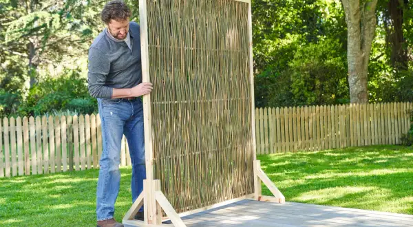 Jak zrobić parawan na taras? DIY krok po kroku i oszczędności!