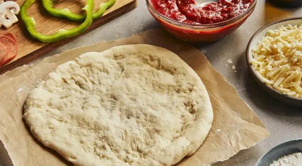 Pizza maison : la recette inratable pour une pâte de pro !