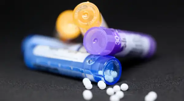 Skuteczne leki homeopatyczne na zapalenie oskrzeli dla dzieci