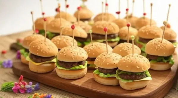 Burger froid : les secrets d'un apéritif réussi et facile