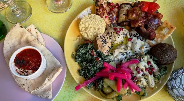 Łódź: Gdzie zjeść obiad? TOP restauracje, ceny, porady!