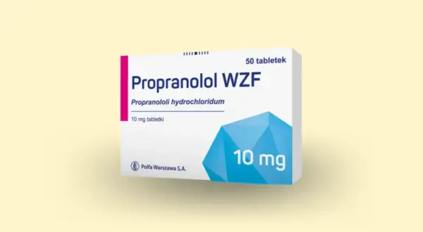 Opakowanie Propranololu WZF 10 mg, leku stosowanego na nerwicę. 50 tabletek.