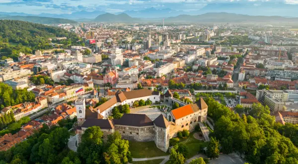 Podróż samochodem do Słowenii – o czym trzeba pamiętać?