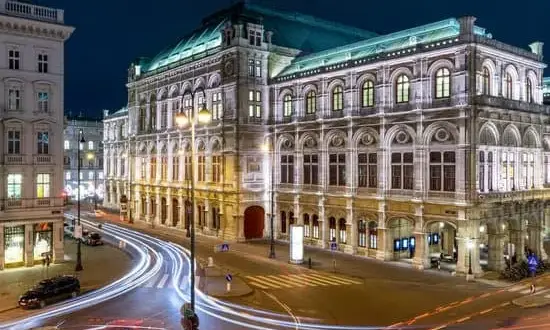 Najlepsza trasa do Wiednia: uniknij korków i ciesz się podróżą