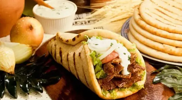 Gdzie jest kebab w Łodzi? Odkryj najlepsze miejsca na smakowite dania