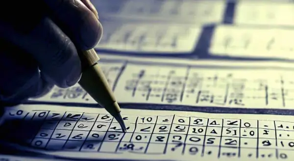 Losowanie Lotto o której godzinie? Sprawdź, aby nie przegapić!