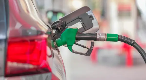 Tankowanie Kii Ceed. Dbanie o niskie kia ceed spalanie to klucz do oszczędności.