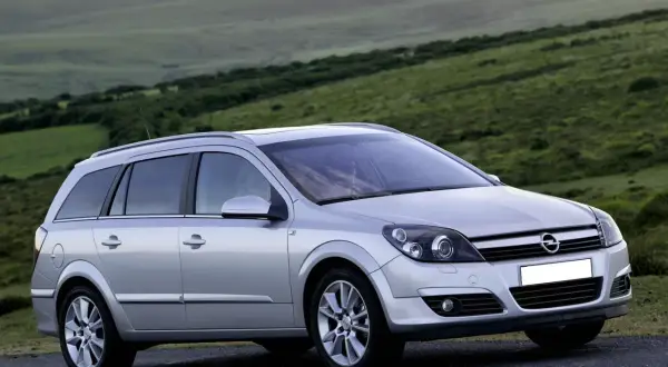 Opel Astra H 1.9 CDTI: Pojemność baku? Zasięg, rezerwa, porady