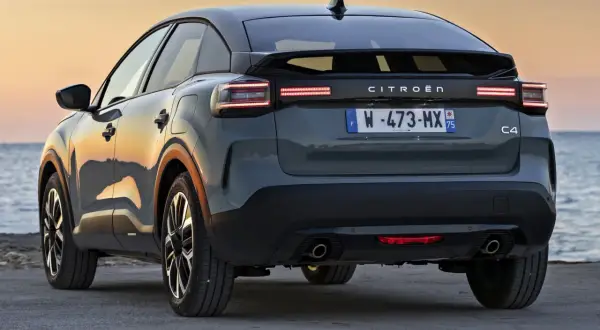 Pojemność baku Citroën C4: 50 czy 60 litrów? Sprawdź swój model
