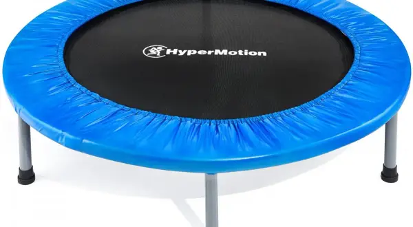 Niebieska mini trampolina HyperMotion. Czy trampolina jest zdrowa dla dzieci? Tak, to świetna zabawa i aktywność fizyczna!