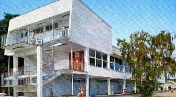 Hotel Marmur gdzie jest? Odkryj znaczenie fikcyjnego hotelu w Sopocie