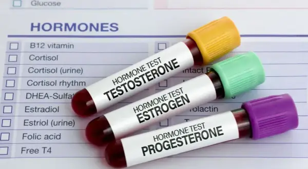 Kiedy badać estradiol, aby uniknąć problemów zdrowotnych?