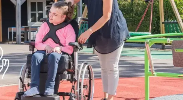 Czy dziecko z orzeczeniem może nie zdać? Kluczowe informacje dla rodziców