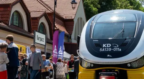 Jak dojechać do Karpacza pociągiem? Sprawdź, co musisz wiedzieć