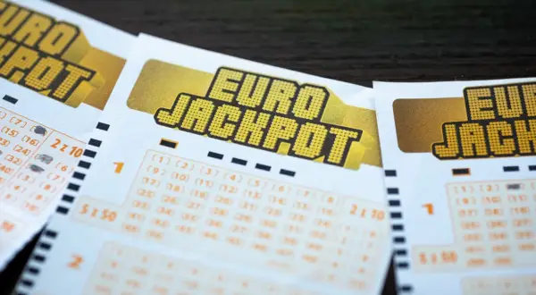 Gdzie padła wygrana w Eurojackpot? Zaskakujące miejsca i kwoty