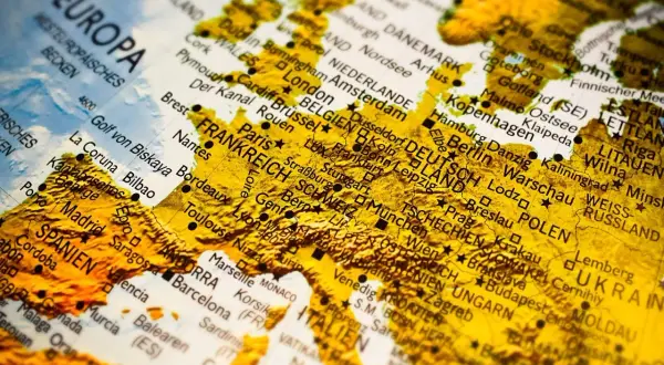 Gdzie najlepiej rezerwować noclegi, aby zaoszczędzić pieniądze?