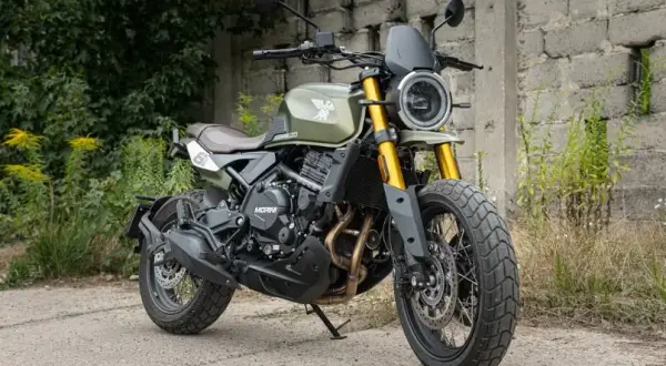 Motorower a pojazd silnikowy: Co mówi prawo? Pełne wyjaśnienie