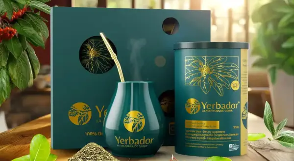 Zestaw Yerba Mate: tykwa, bombilla, puszka z yerbą. Zastanawiasz się, ile gram yerby sypać? Zwykle 25-50g na porcję.