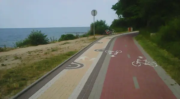 Koszalin Kołobrzeg ile km? Sprawdź najkrótsze trasy i czasy podróży