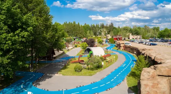 Małopolska z dzieckiem: 20+ pomysłów na niezapomniane wycieczki!
