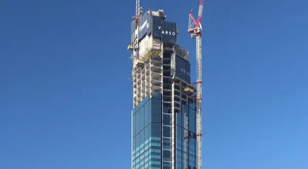 Ile pięter ma najwyższy budynek w Warszawie? Zaskakujące fakty o Varso Tower