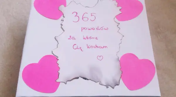Najlepsze pomysły na DIY dla BFF, które wzruszą i zaskoczą