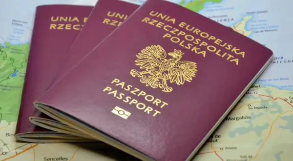 Komu przysługuje zniżka na paszport? Sprawdź, czy się kwalifikujesz
