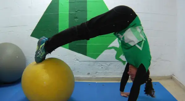 Músculo del abdomen: funciones clave y ejercicios para fortalecerlo