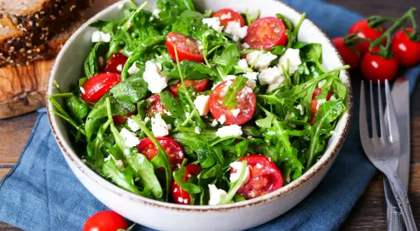 Rucola-Salate: Einfache Rezepte & Tipps für perfekten Genuss