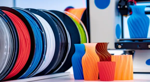 Filamenty 3D: Co to jest? Jaki wybrać i jak o niego dbać?
