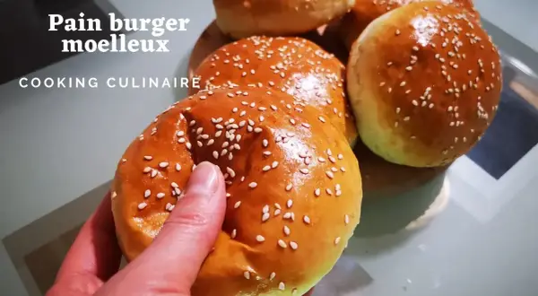 Vos pains à burger maison : moelleux, faciles et meilleurs qu'au resto