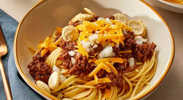 Cincinnati Chili: Nietypowe spaghetti z Ohio przepis i sekrety