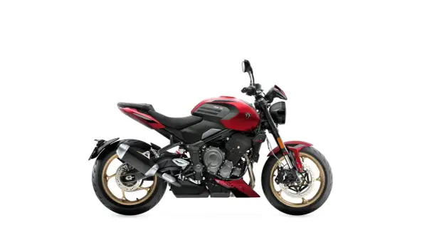 Czerwony motocykl Triumph Trident 660 na białym tle.