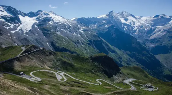 Grossglockner trasa motocyklowa - wyzwania, widoki i porady dla motocyklistów