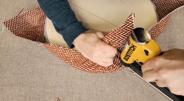 Jak uszyć siedzisko? Poradnik DIY dla każdego, nawet początkującego