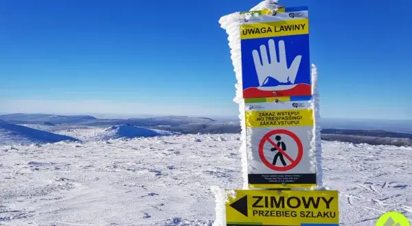 Czy szlaki w Karkonoszach są otwarte zimą? Bezpieczny przewodnik