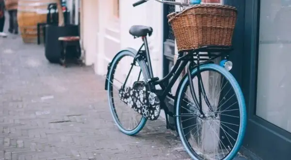 Jak i czym pomalować rower, aby farba trzymała się długo i wyglądała profesjonalnie