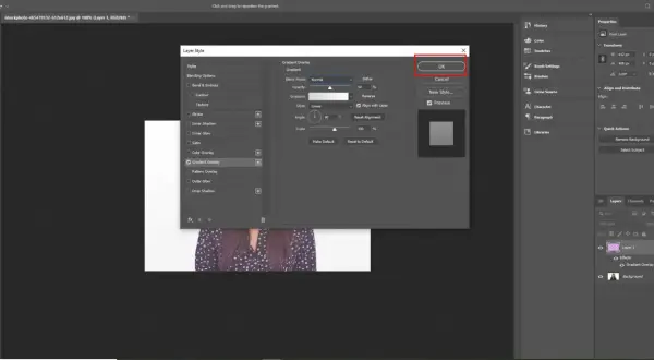 Finestra "Stile livello" con "Sfumatura Photoshop" attiva, impostazioni di sfumatura visibili e pulsante "OK" evidenziato.