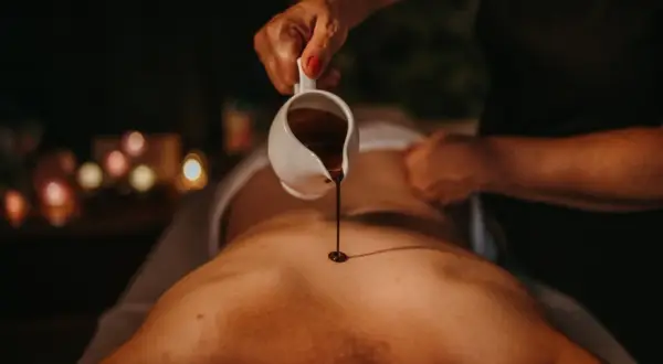Masaż czekoladą SPA: Luksus, relaks i aksamitna skóra