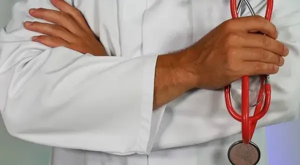 Dr Roman Kawecki: Urolog gdzie przyjmuje i jak umówić wizytę?