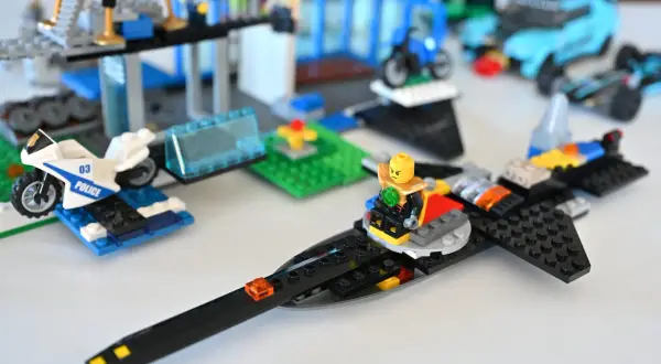 Co można zbudować z klocków LEGO? Inspiracje i instrukcje krok po kroku