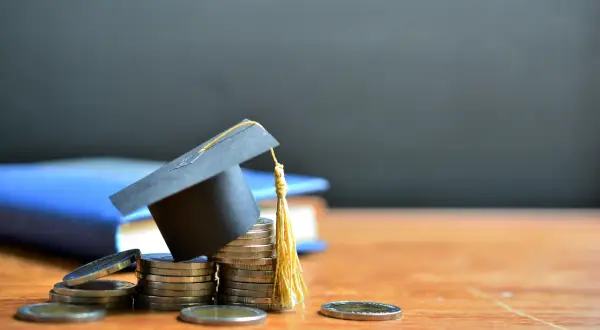 Student zaoczny po 26. roku życia: Ubezpieczenie zdrowotne co dalej?