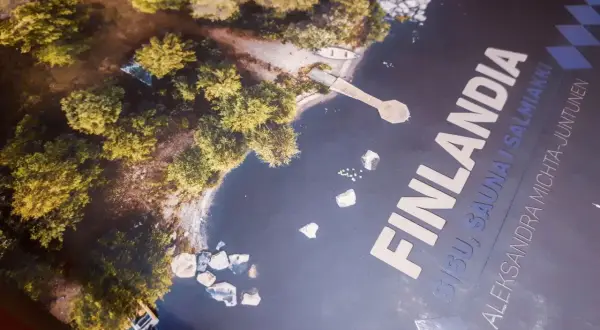 Finlandia: Sisu, sauna i salmiakki. Ciekawostki o fińskiej naturze, jeziorach i drewnianym molo.