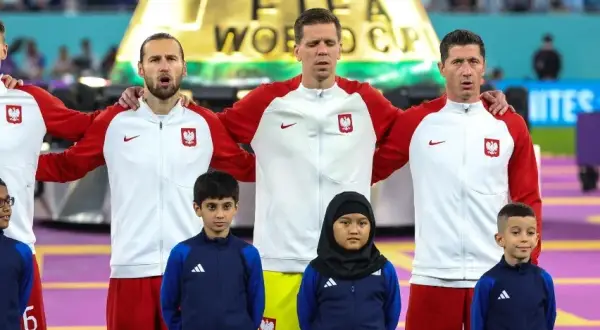 Ile dostaje piłkarz za mecz w reprezentacji? Zaskakujące kwoty i nagrody