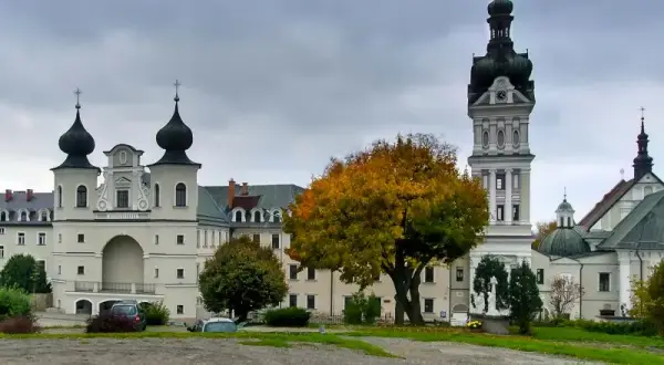Najlepsze atrakcje w Tuchowie, które musisz zobaczyć i przeżyć
