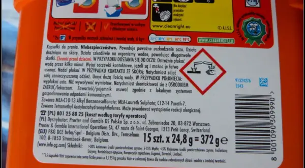 Kapsułki Vizir: Kapsułka na dno bębna! Jak prać bez problemów?