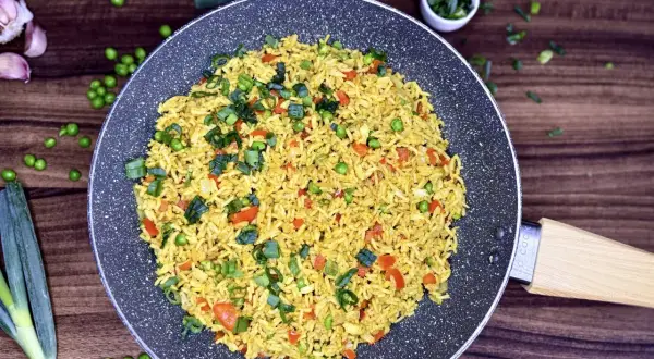 Jak zrobić ryż curry? Sekrety idealnie sypkiego i aromatycznego