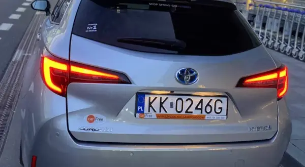 Jak działa silnik hybrydowy i dlaczego warto go znać?