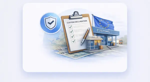 Dokument "Custom Declaration" na tle budynku celnego z flagą UE. Odprawa fiskalna przebiega sprawnie.